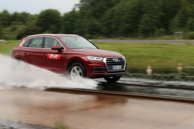 test_summer_suv_tyres_235_65_r17_autocenter_2018