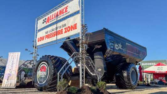 Yokohama разработала самую большую с/х шину в мире