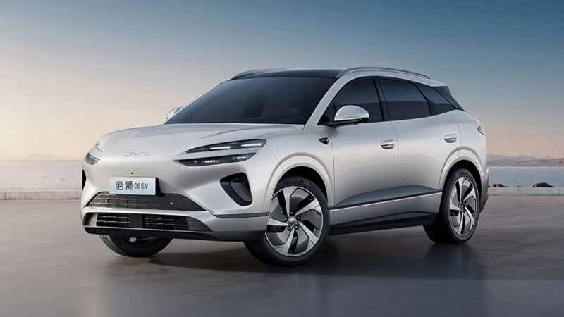 В ОЕМ-комплектацию нового BYD Sealion 06 вошли шины Triangle