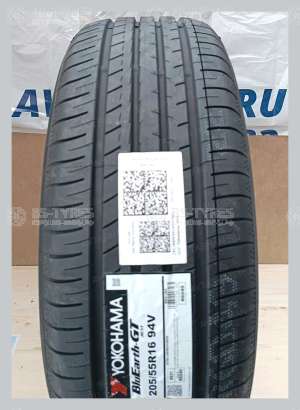 Yokohama BluEarth AE51 215/55 R17 94W